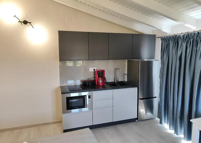 Anna Apartments Kanoni